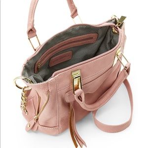 Beautiful Steve Madden Purse